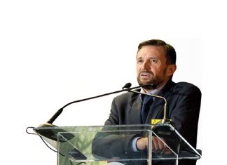 Inkomste deur heffings presteer goed