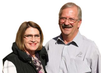 Kyk die lewe vierkantig in die oë en gaan aan – Andries Theron se raad in dié uitdagende jaar