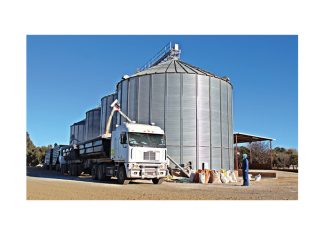 Gesprek gevoer met silo-eienaars oor aftrekkings tydens opberging