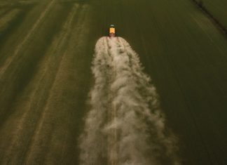 Beste praktyk vir toedien van landboukalk op suurgronde