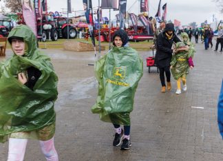 NAMPO gets thumbs up from exhibitors