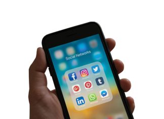 SOSIALE MEDIA – bly só uit die sop uit