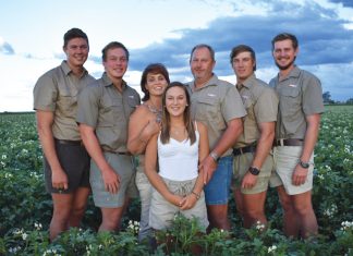 Helde staan boer se skoene vol