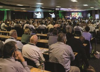 Aanpasbaarheid nodig om in hoërisiko-omgewing te navigeer