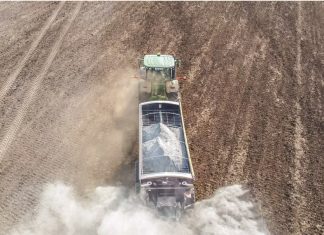 ONDERGRONDSUURHEID beperk steeds opbrengste