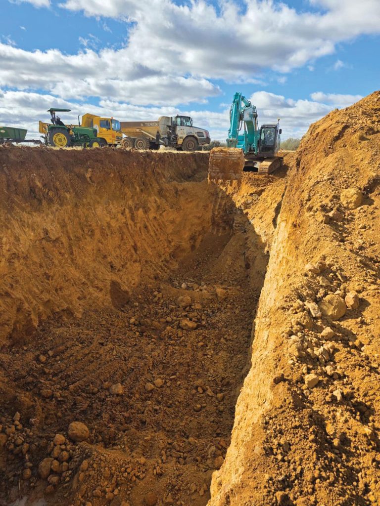 BOEREGEMEENSKAP herstel paaie na verwoestende vloede