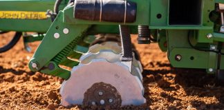 Belê in presisietegnologie vir beter grond, hoër opbrengs en groter wins