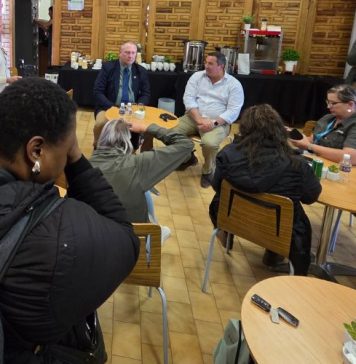FMD response gains momentum, says Steenhuisen