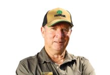 JOHN ODENDAAL: Vier dekades van onwrikbare toewyding