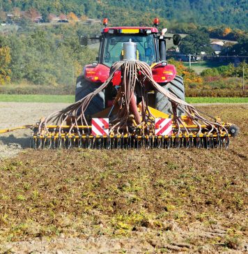 Tillage and Sclerotinia in oilseed crops: solution or setback?